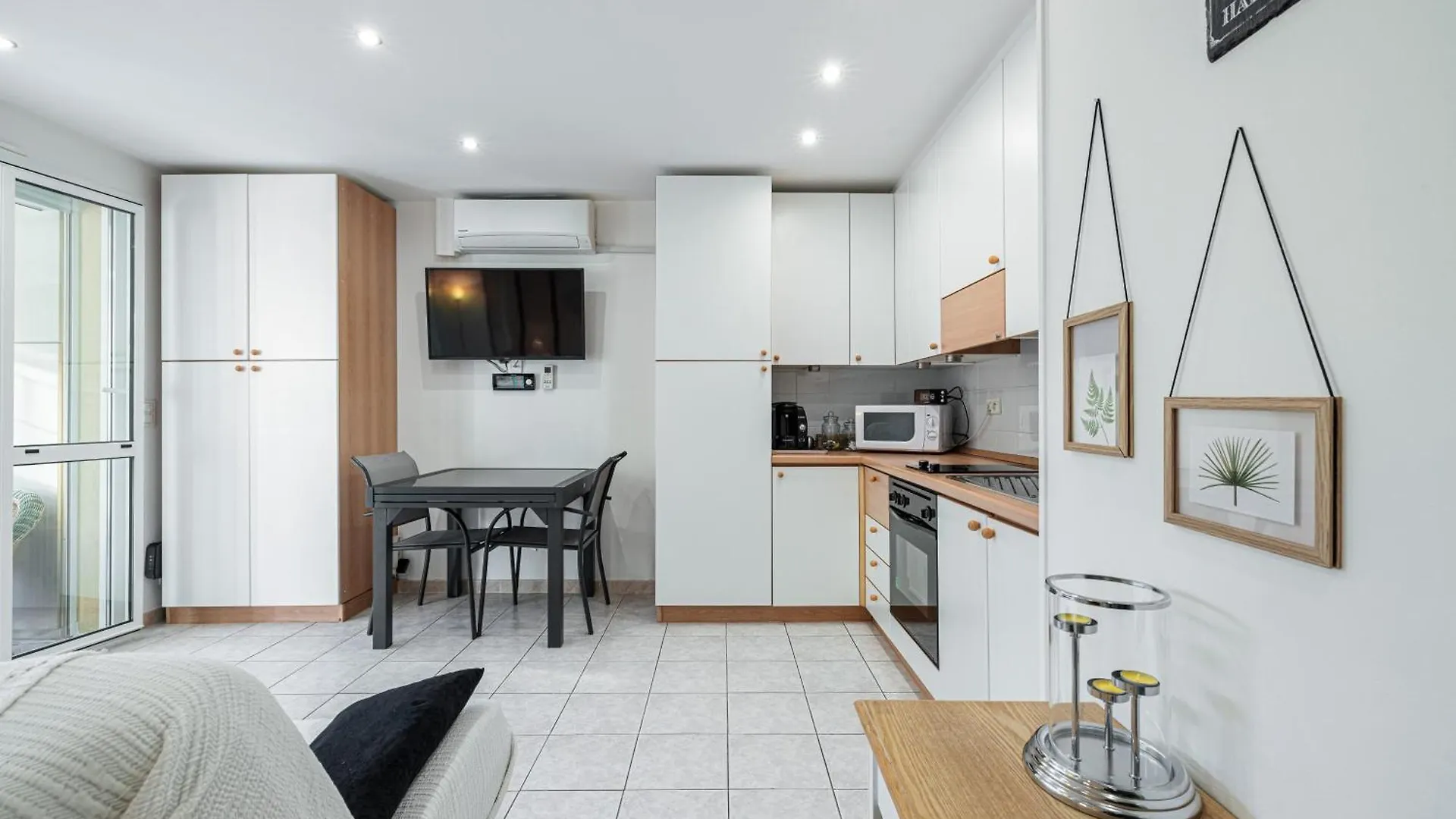 Apartment St Laurent - Appartement Au Calme Avec Terrasse & Parking Menton