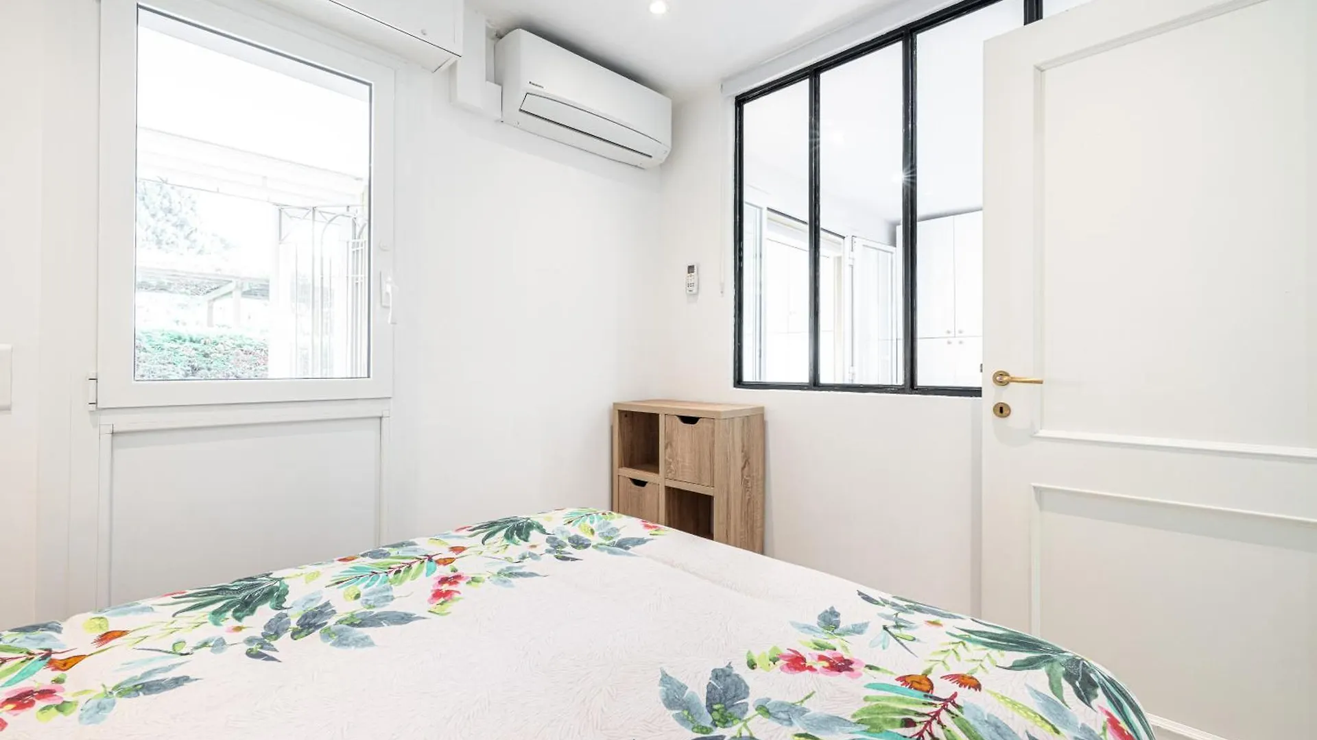 Apartment St Laurent - Appartement Au Calme Avec Terrasse & Parking Menton France