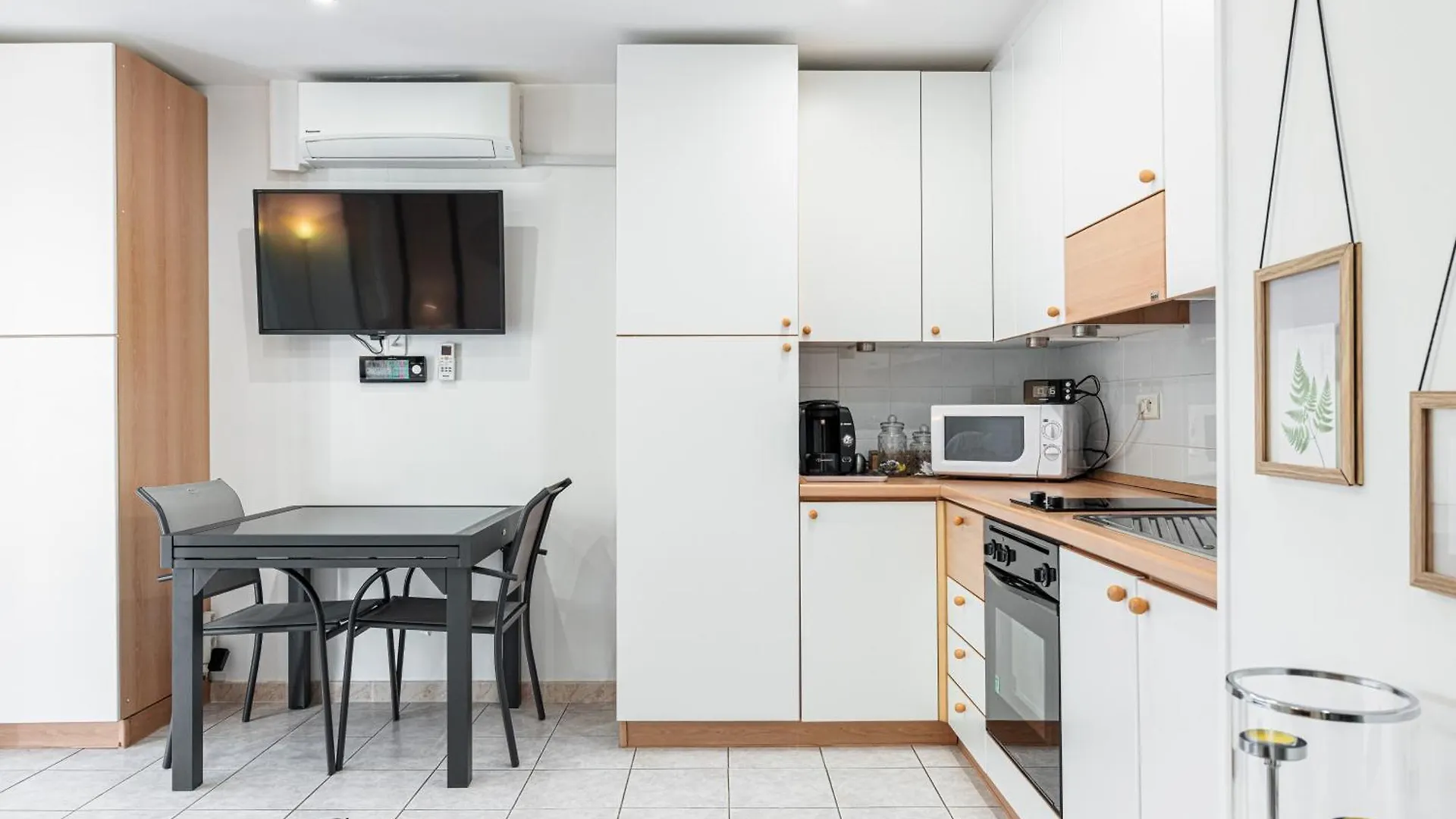 St Laurent - Appartement Au Calme Avec Terrasse & Parking Menton France